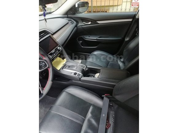 Sahibinden Honda Civic 1.6i DTEC Executive 2018 Model 
