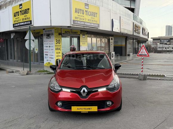 AUTO TİCARET RENAULT CLİO KIRMIZI OTOMATİK TOUCH PAKET DOLU