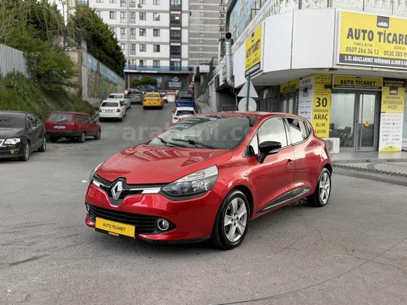 AUTO TİCARET RENAULT CLİO KIRMIZI OTOMATİK TOUCH PAKET DOLU