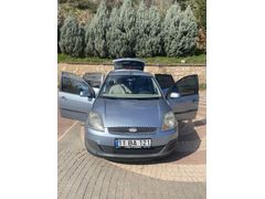Sahibinden Ford Fiesta 1.6 Comfort 2006 Model 