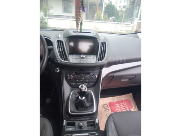Sahibinden Ford Kuga 1.5 TDCi Titanium 2017 Model  175.000 km Beyaz