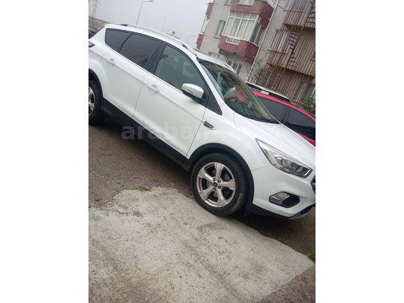 Sahibinden Ford Kuga 1.5 TDCi Titanium 2017 Model  175.000 km Beyaz