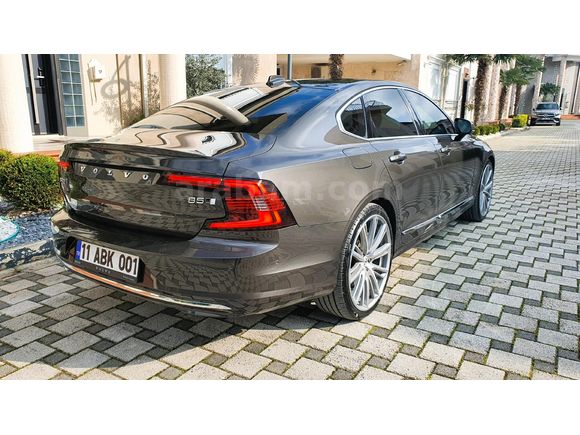 Sahibinden Volvo S90 2.0 D B5 Plus Bright 2023 Model