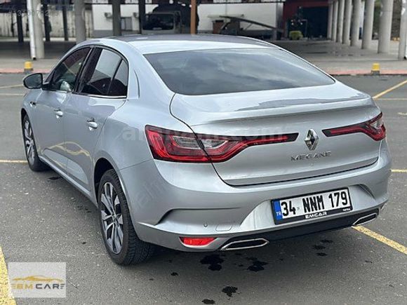 HATASIZ BOYASIZ 1.3 TCE ICON 18.000KM