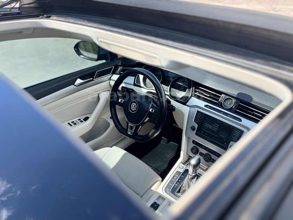 2017 PASSAT MAKYAJLI CAM TAVANLI