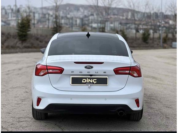 Galeriden Ford Focus 1.5 EcoBlue Titanium Stil 2024 Model Elazığ