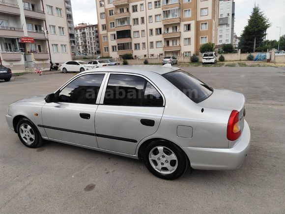 Sahibinden Hyundai Accent 1.3 LS 2000 Model