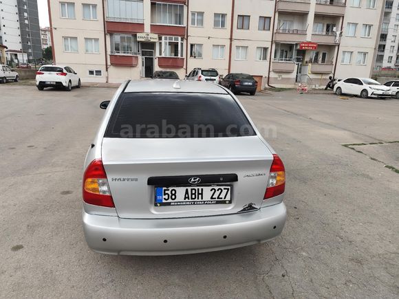 Sahibinden Hyundai Accent 1.3 LS 2000 Model