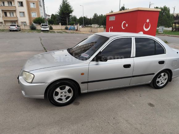 Sahibinden Hyundai Accent 1.3 LS 2000 Model