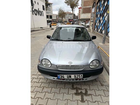 Sahibinden Toyota Corolla 1.6 Linea Terra 2000 Model  55.000 km Gri (Gümüş)