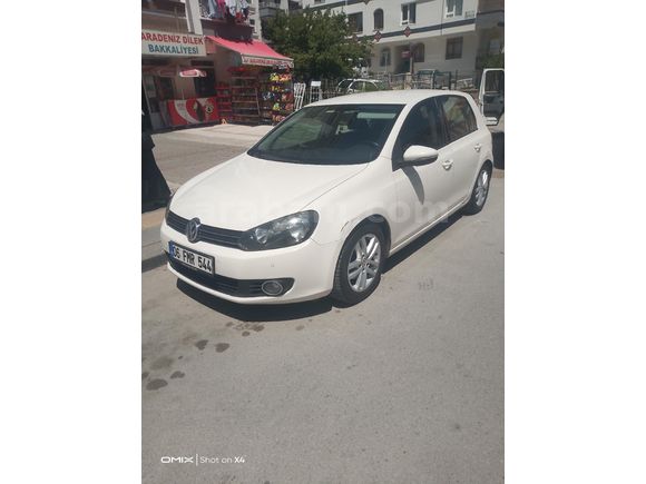 Sahibinden Volkswagen Golf 1.6 TDi Highline 2011 Model değişen yoktur
