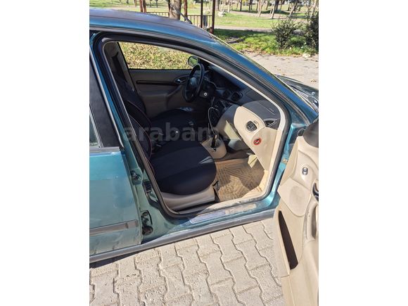 Sahibinden Ford Focus 1.6 Ghia 1999 Model 