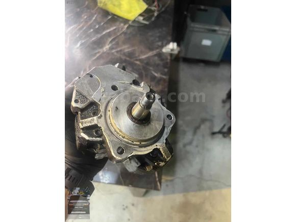 BMW E46 E90 E60 E87 044010045 7788670 DIZEL MAZOT POMPASI