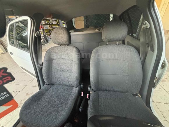 Sahibinden Renault Clio 1.5 dCi Authentique 2007 Model  268.000 km Beyaz