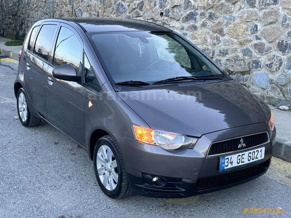 ÇOK TEMİZ OTOMATİK 2012 MODEL MİTSUBİSHİ COLT