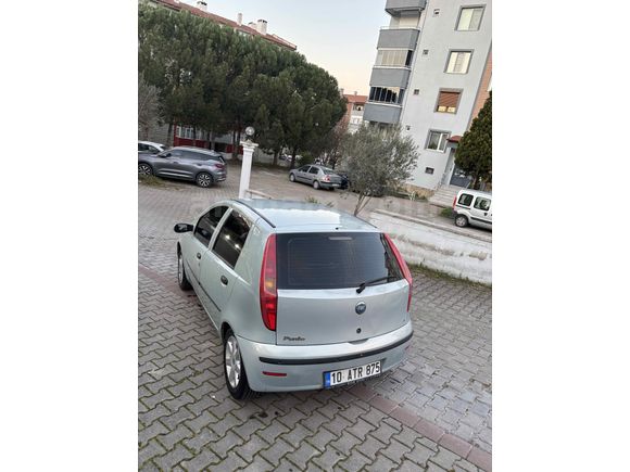 Sahibinden Fiat Punto 1.4 Dynamic 2004 Model 