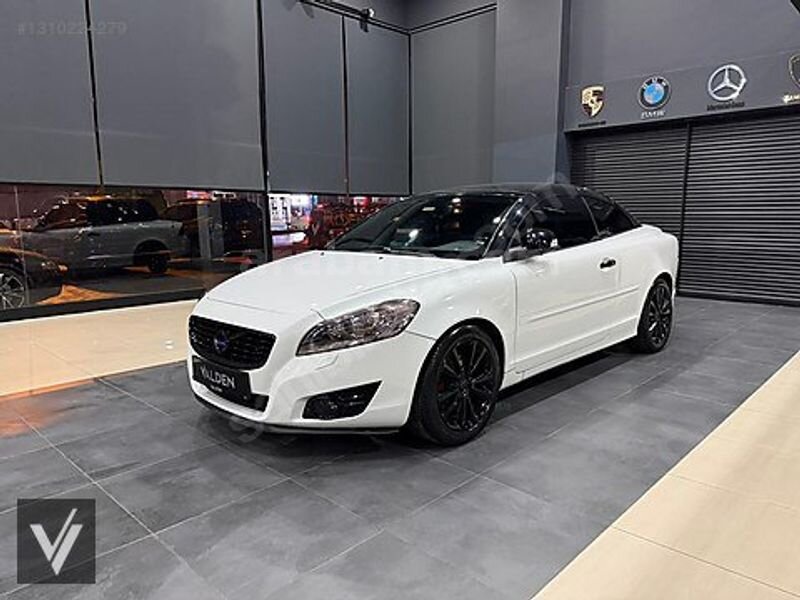 Galeriden Volvo C70 2.0 D Premium 2012 Model Antalya 190.700 km Beyaz