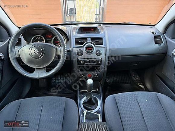 OTTOvizyon'dan/2005 MEGANE/1.5dcı/250 BİN KM/TAVAN-BAGAJ BOYASIZ