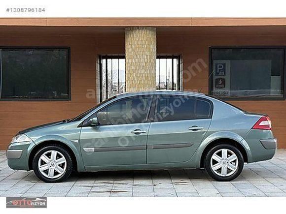 OTTOvizyon'dan/2005 MEGANE/1.5dcı/250 BİN KM/TAVAN-BAGAJ BOYASIZ