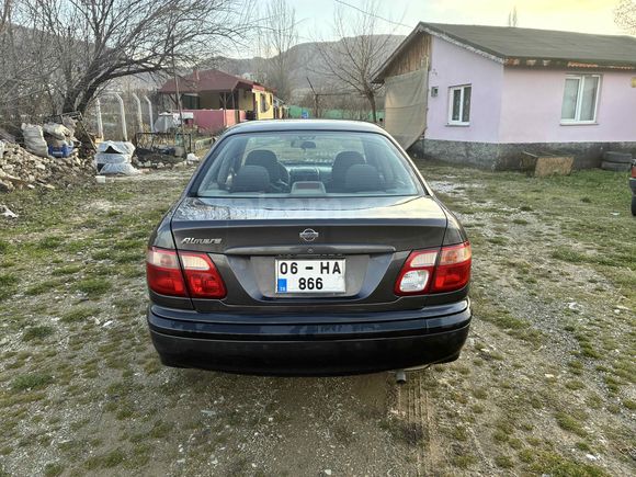 Sahibinden Otomatik 2001 Model 1.6 Nissan Almera 