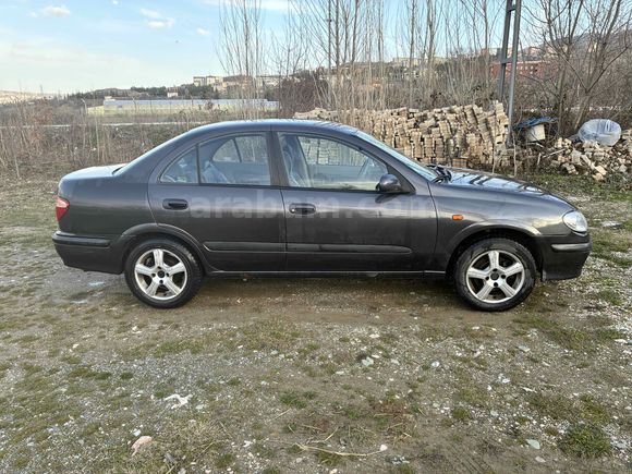 Sahibinden Otomatik 2001 Model 1.6 Nissan Almera 