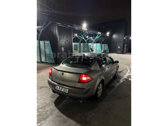 Sahibinden Renault Megane 1.6 Authentique 2004 Model