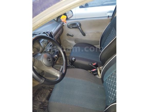 Sahibinden Opel Corsa 1.4 Swing 1996 Model