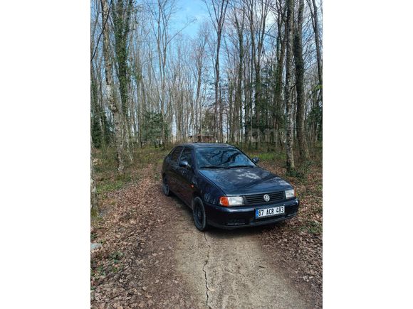 Acil ihtiyaçtan Sahibinden Volkswagen Polo 1.6 Classic 1999 Model