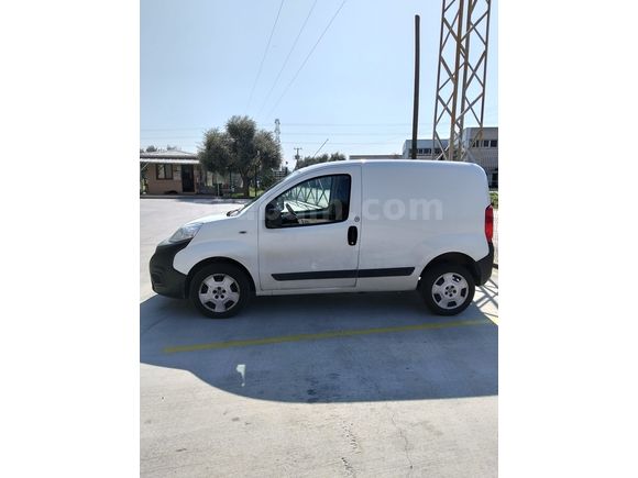 Fiat Fiorino Cargo 1.3 Multijet Plus 2023 Model TEMİZ ARAÇ