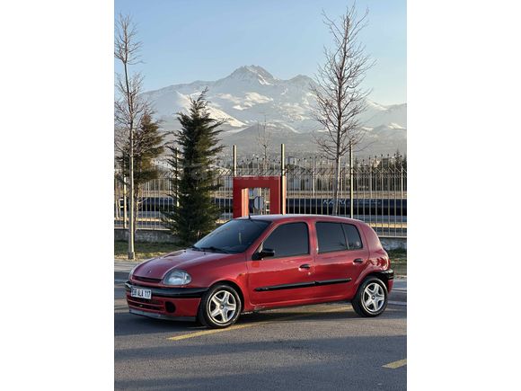Sahibinden Renault Clio 1.4 RTA 2000 Model 