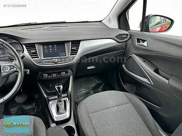 GNC MOTORS / OPEL CROSSLAND 1.2 T ESSENTİAL / OTOMATİK / 2024