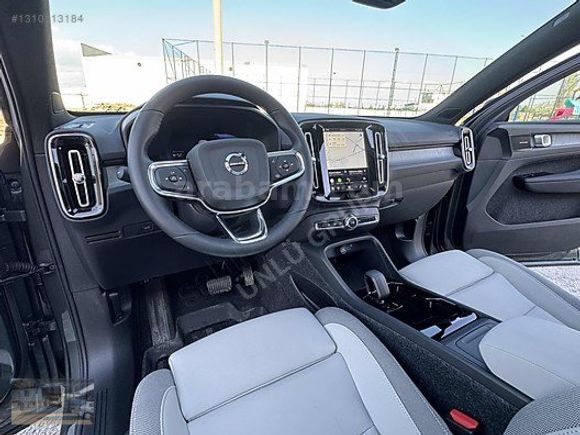 ÜNLÜ GRUP TAN 2025 VOLVO EX40 ELEKTRİKLİ %20 FATURALI HATASIZ