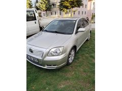 Sahibinden Toyota Avensis 1.6 Comfort 2004 Model