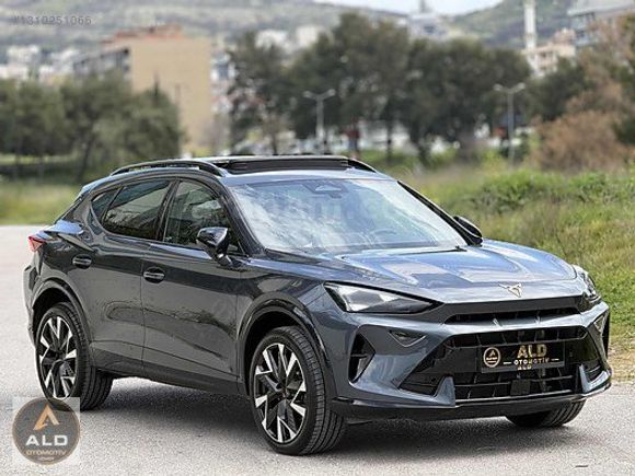 2025 YENİ CUPRA FORMENTER 1.5 eTSİ CAM TAVAN E BAGAJ BOYASIZ