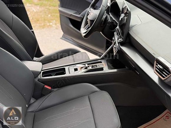 2025 YENİ CUPRA FORMENTER 1.5 eTSİ CAM TAVAN E BAGAJ BOYASIZ