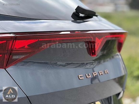 2025 YENİ CUPRA FORMENTER 1.5 eTSİ CAM TAVAN E BAGAJ BOYASIZ