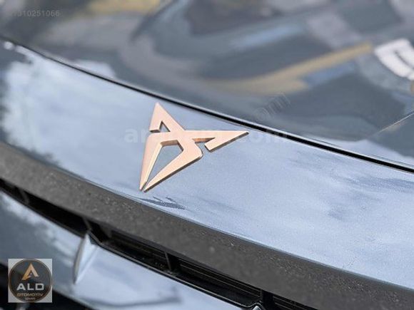 2025 YENİ CUPRA FORMENTER 1.5 eTSİ CAM TAVAN E BAGAJ BOYASIZ