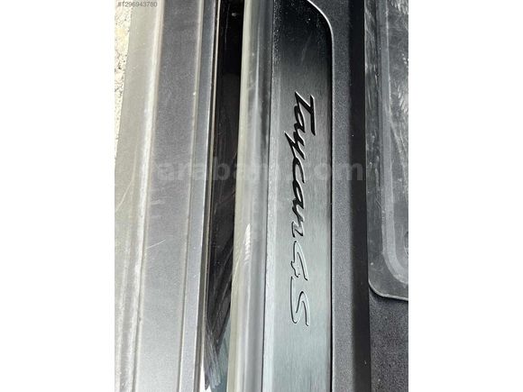 BK'DAN 2022 TAYCAN 4S PERFORMANCE PLUS 49.000KM