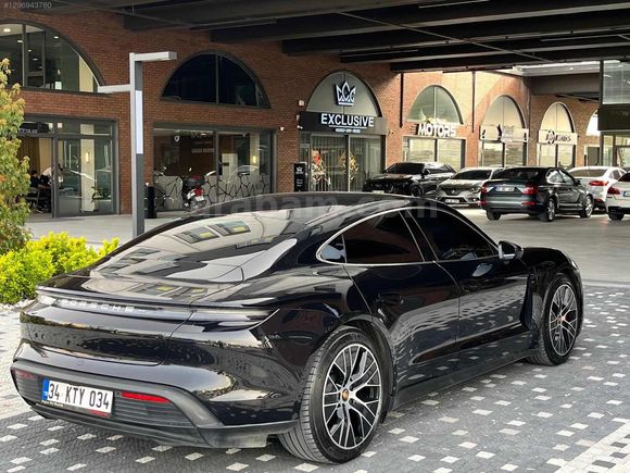 BK'DAN 2022 TAYCAN 4S PERFORMANCE PLUS 49.000KM