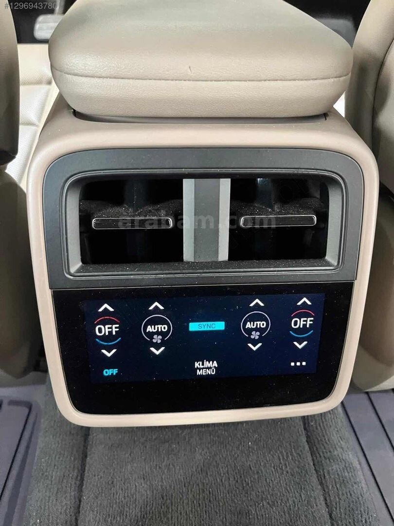Galeriden Porsche Taycan Elektrik 4S Performance Plus 2022 Model Aksaray 53.000 km Siyah 3