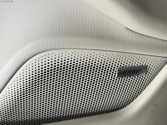 BK'DAN 2022 TAYCAN 4S PERFORMANCE PLUS 49.000KM