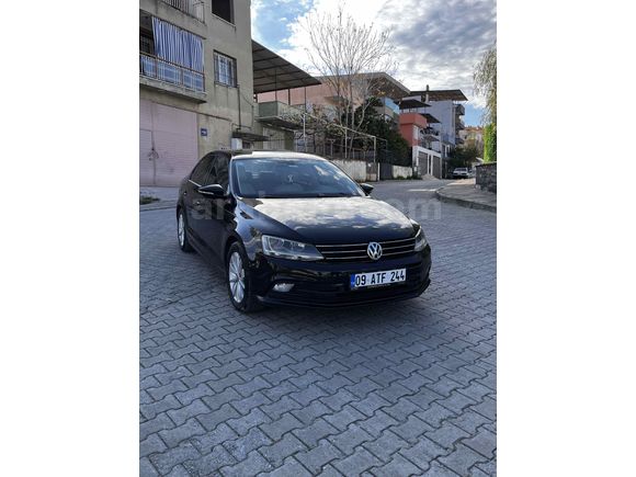 Sahibinden Volkswagen Jetta 1.6 TDi Comfortline 2015 Model  221.550 km Siyah