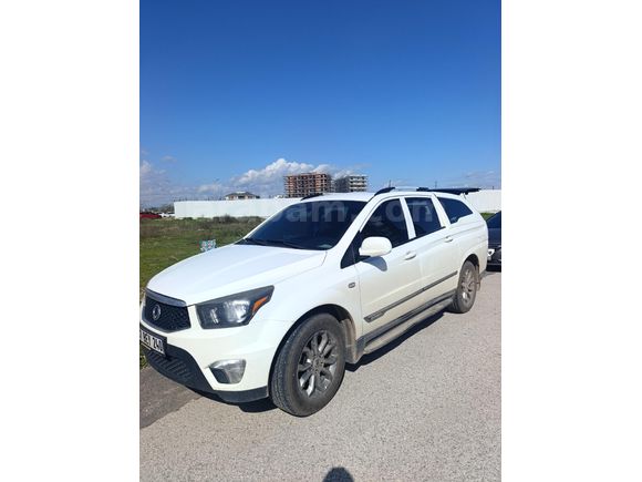 Sahibinden Ssangyong Korando Sports 2.0 e-XDI Special Edition 2015 Model  130.000 km Beyaz