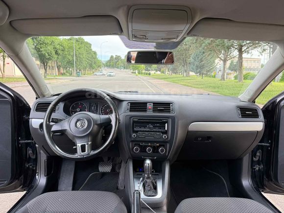 Sahibinden Volkswagen Jetta 1.6 TDi Trendline 2014 
Acil satılık 