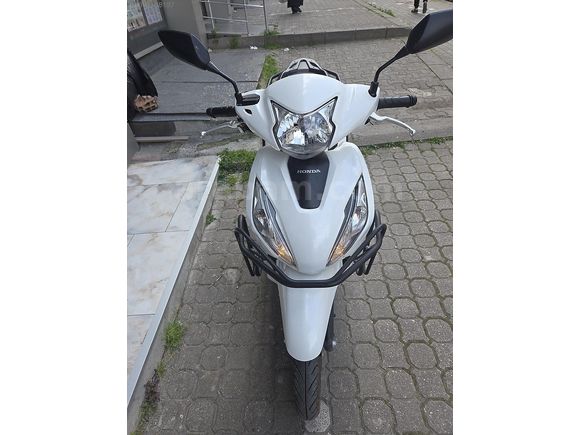 HONDA DİO 2024 MODEL 2600 KM'DE SIFIR AYARINDA
