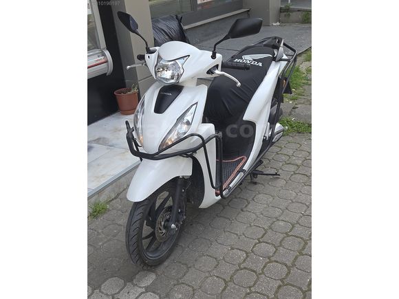 HONDA DİO 2024 MODEL 2600 KM'DE SIFIR AYARINDA