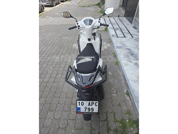 HONDA DİO 2024 MODEL 2600 KM'DE SIFIR AYARINDA
