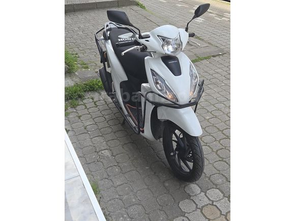 HONDA DİO 2024 MODEL 2600 KM'DE SIFIR AYARINDA