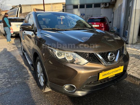 335.000 TL PEŞİNATLA ELDEN SENETLİ NİSSAN QASHQAİ