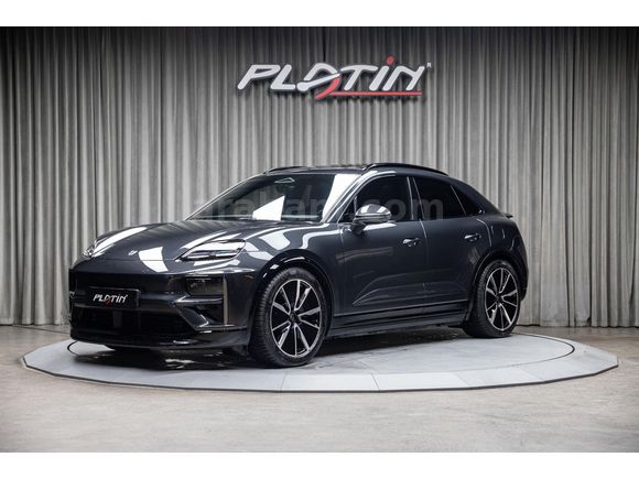 2025 PORSCHE Macan Elektrik Turbo